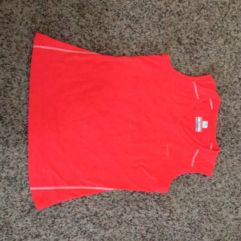 Women’s Columbia top